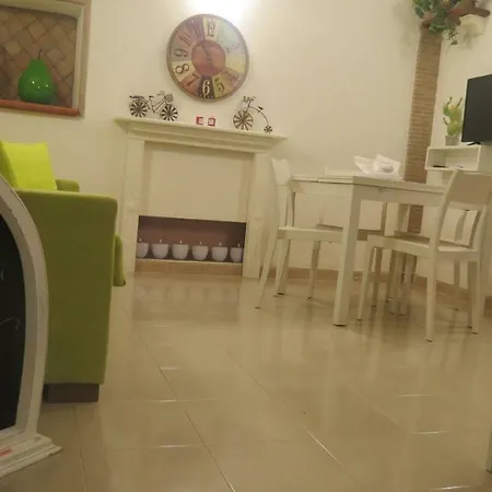 Apartment Il Vicoletto Al Cisternone Formia