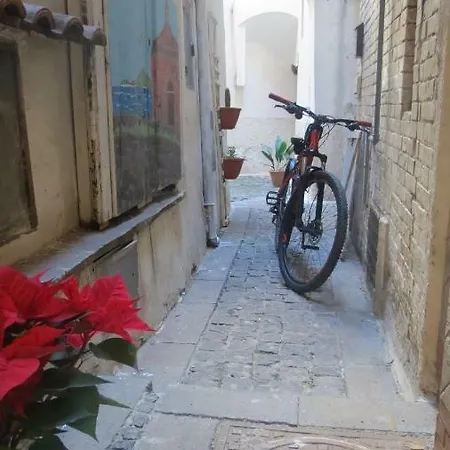 Il Vicoletto Al Cisternone Apartment Formia